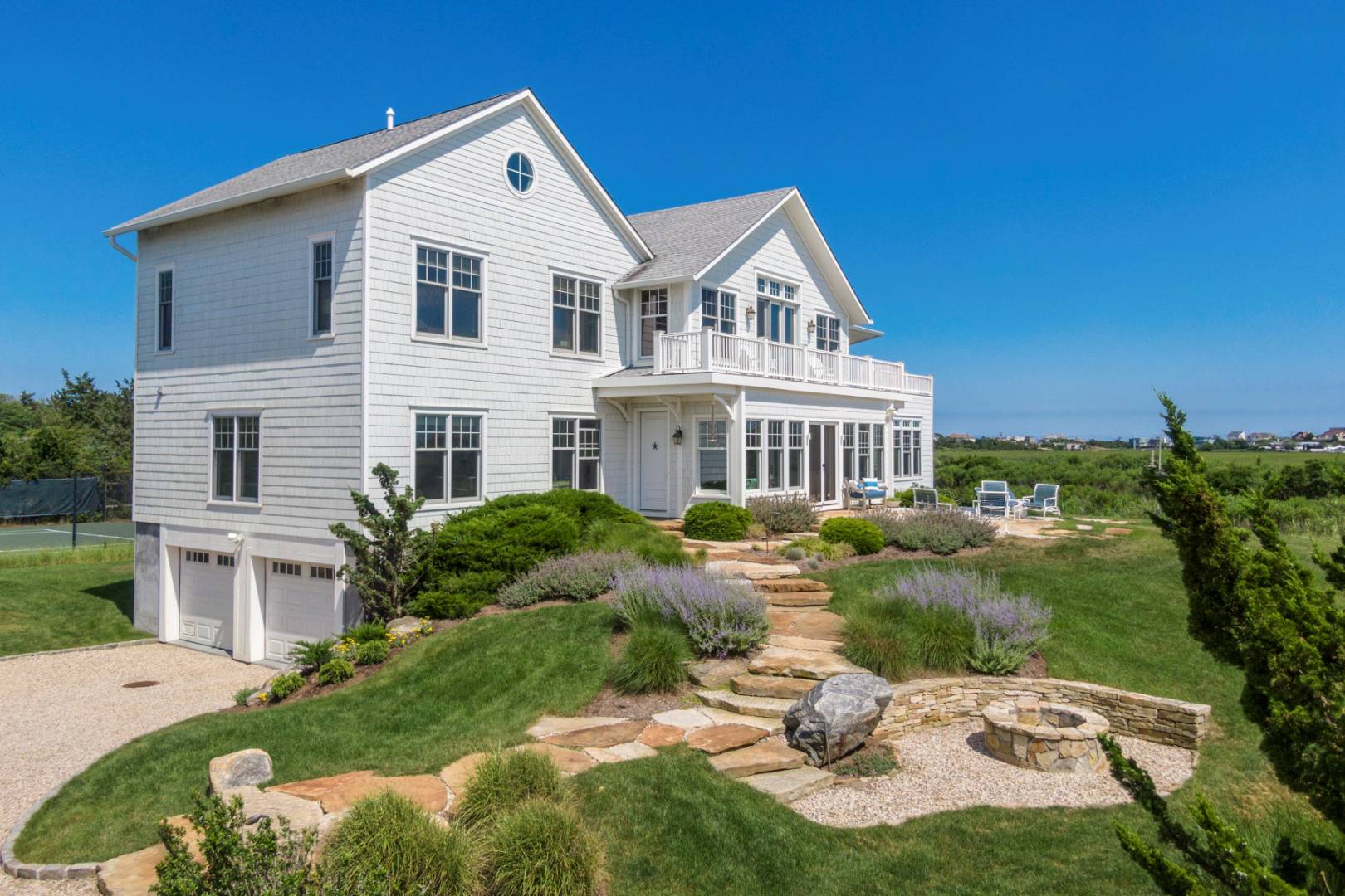 38 Library Ave Extension Westhampton Beach, NY 11978 - Photo 2 of 32