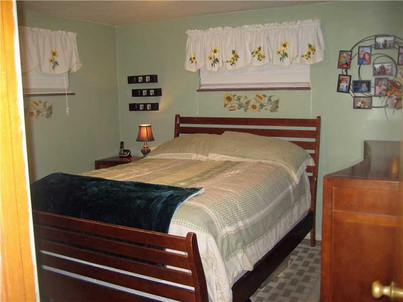 3203 McRoberts Road Castle Shannon, PA 15234 - Photo 11 of 25 Master Bedroom. first floor master is adjacent to a full bath, great for accessability!