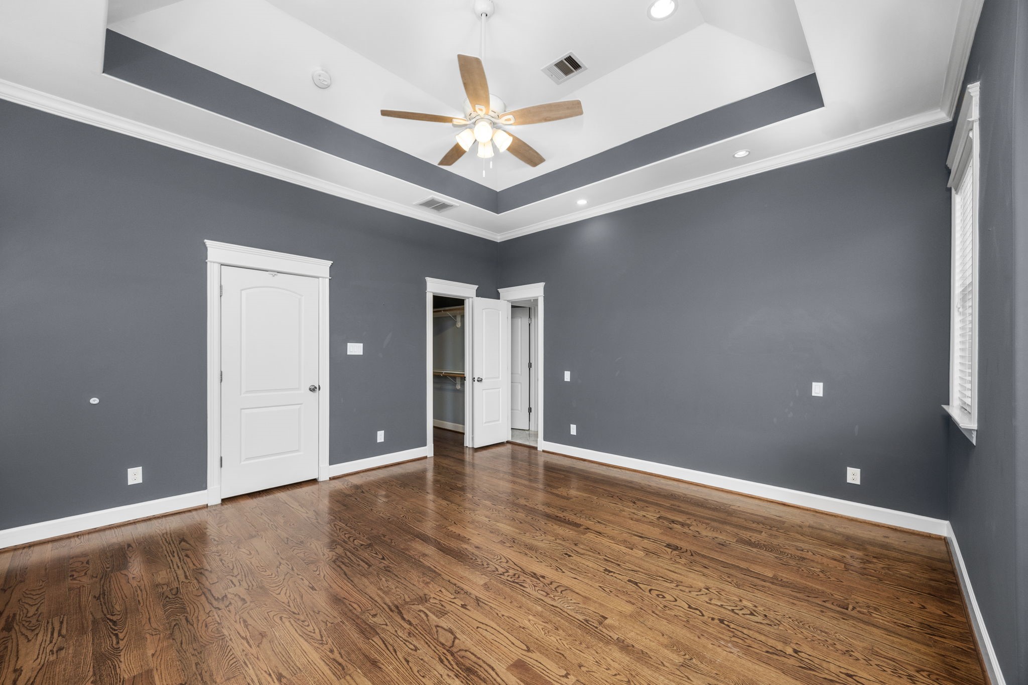 619 Rutland Street, Unit B Houston, TX 77007 - Photo 17 of 33 a view of an empty room
