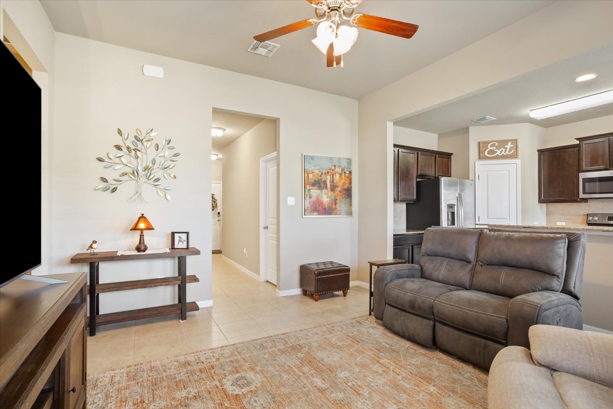 1149 Spring Terrace Loop Temple, TX 76502 - Photo 7 of 25