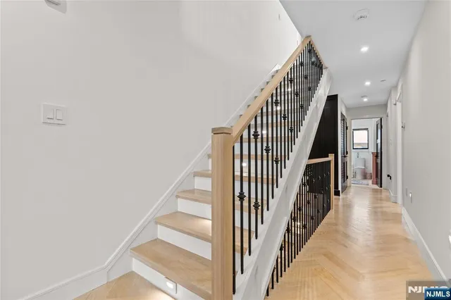$1,399,000 | 393 Lincoln Avenue, Cliffside Park, NJ 07010