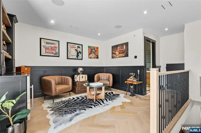 $1,399,000 | 393 Lincoln Avenue, Cliffside Park, NJ 07010