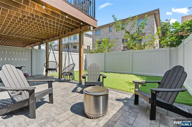 $1,399,000 | 393 Lincoln Avenue, Cliffside Park, NJ 07010