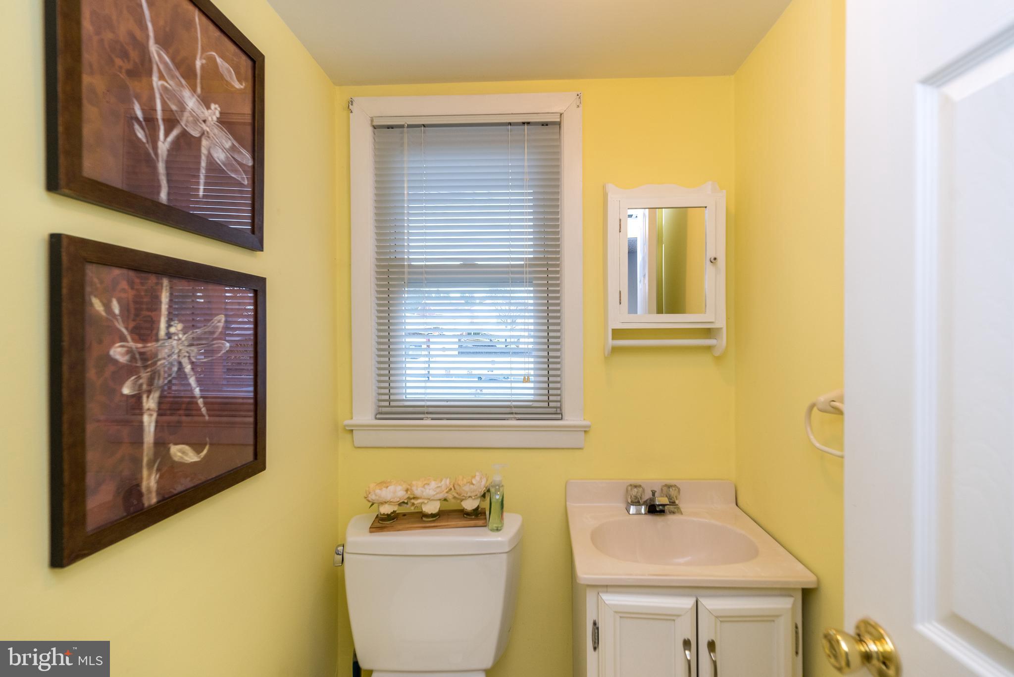 198 Dungan Road Southampton, PA 18966 - Photo 16 of 29 Half Bath Lower Level