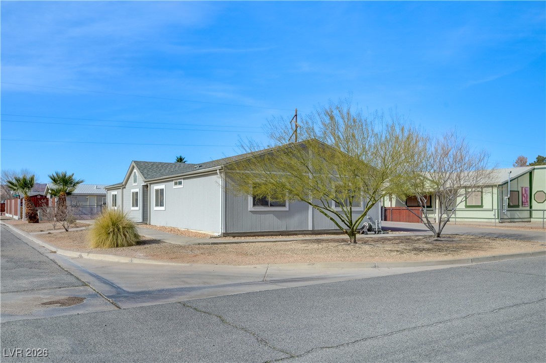 729 Lillian Condie Road Overton, NV 89040 - Photo 4 of 53