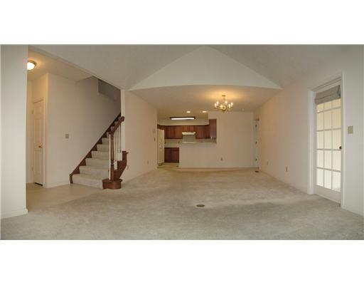 774 Deerfield Trail, Unit 7 Springfield, OH 45503 - Photo 3 of 14