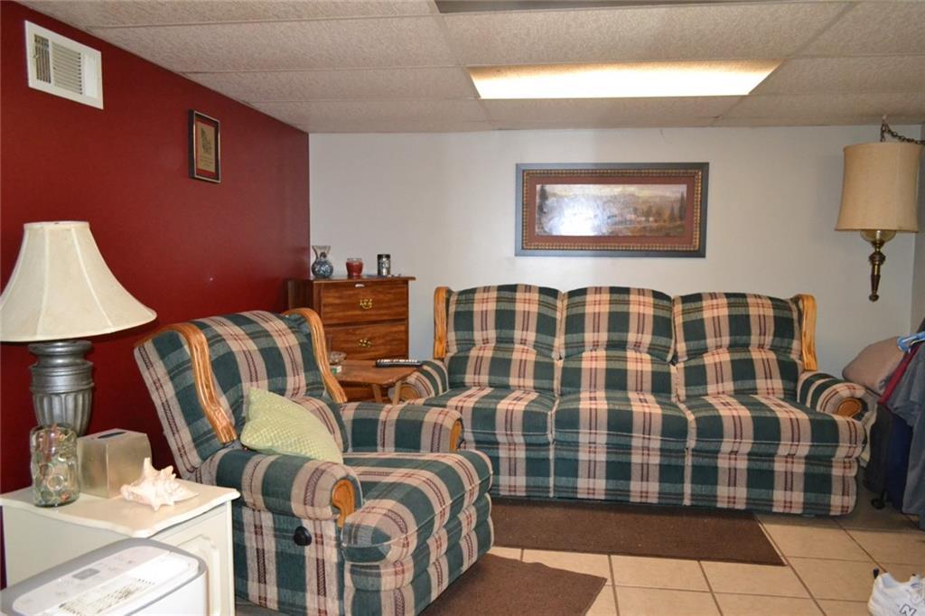 2011 Harshman Boulevard Springfield, OH 45504 - Photo 32 of 42