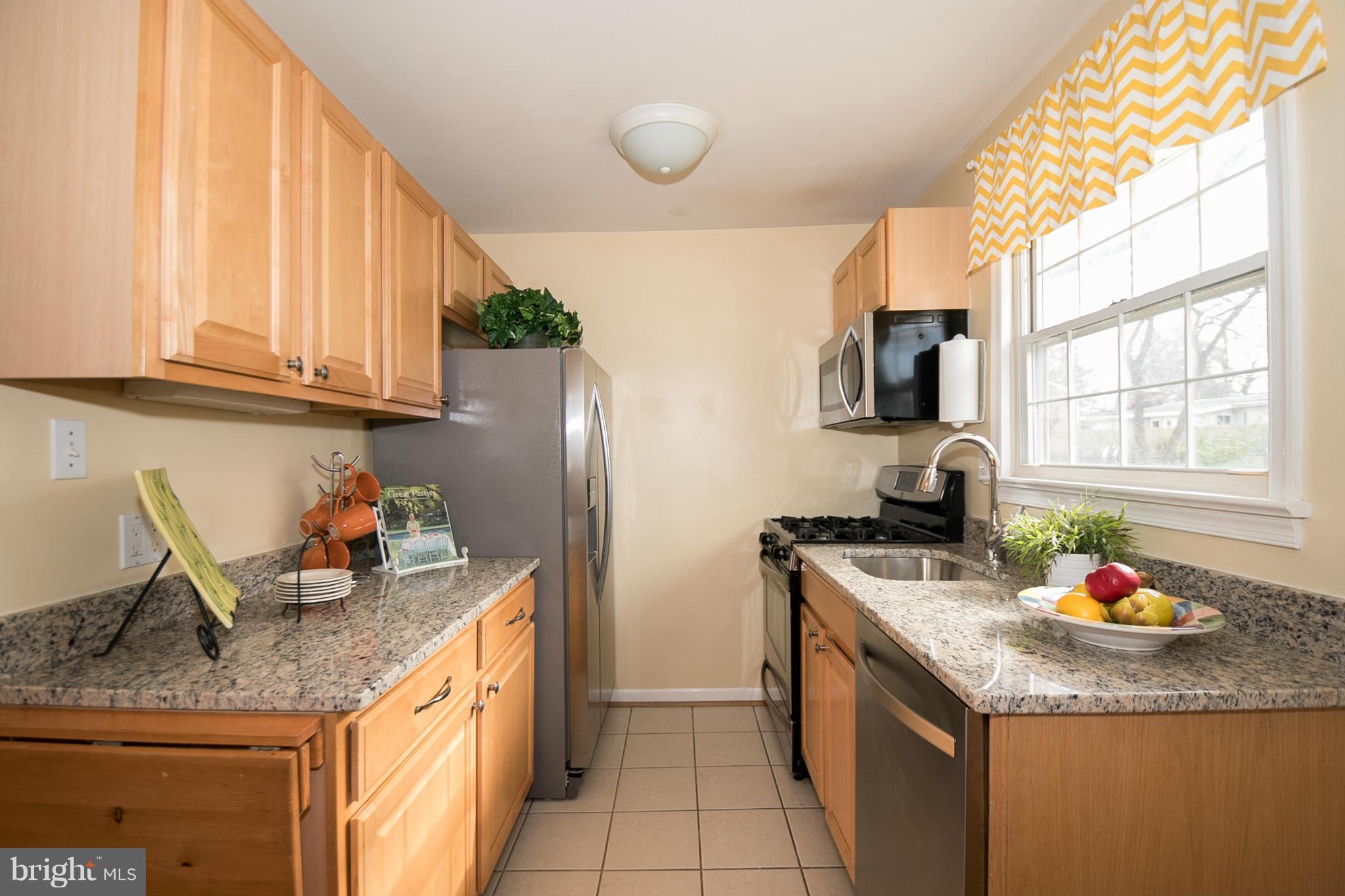 804 Kerwin Road Silver Spring, MD 20901 - Photo 9 of 24 Kitchen