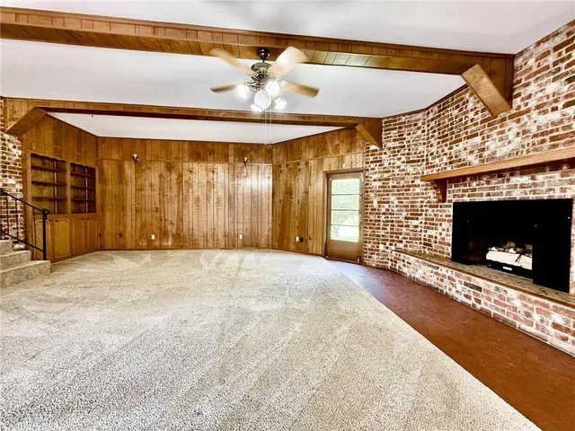 $355,000 | 2225 Donahue Ferry Road, Pineville, LA 71360