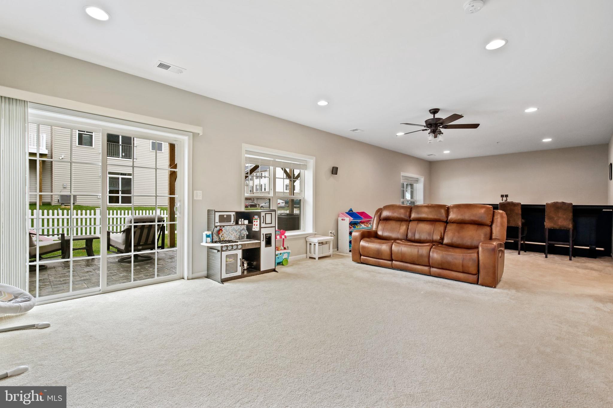 3401 Doc Berlin Drive Silver Spring, MD 20906 - Photo 10 of 75 Gallery Image 10