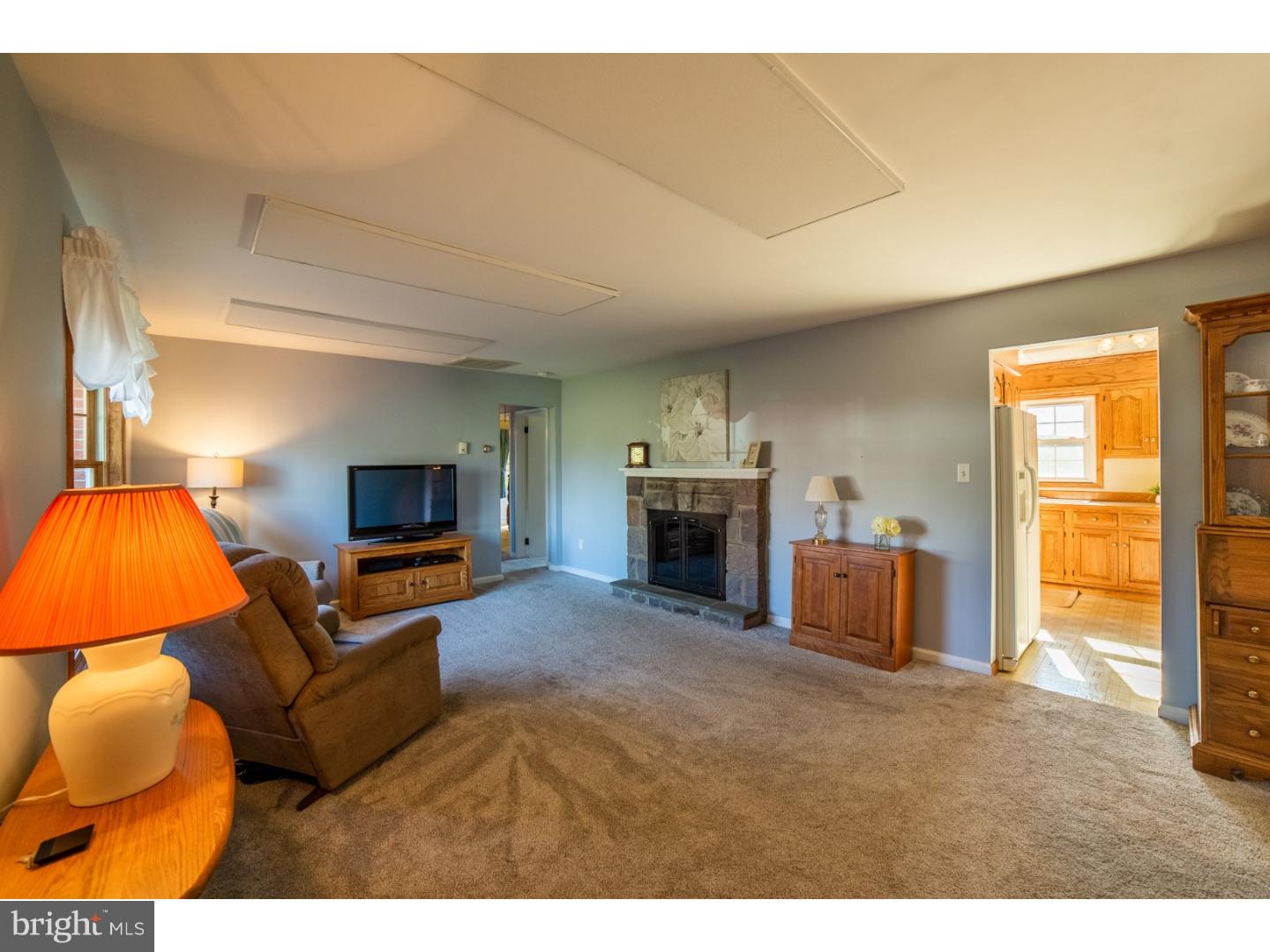 484 Raub Road Quakertown, PA 18951 - Photo 3 of 22 Gallery Image 3