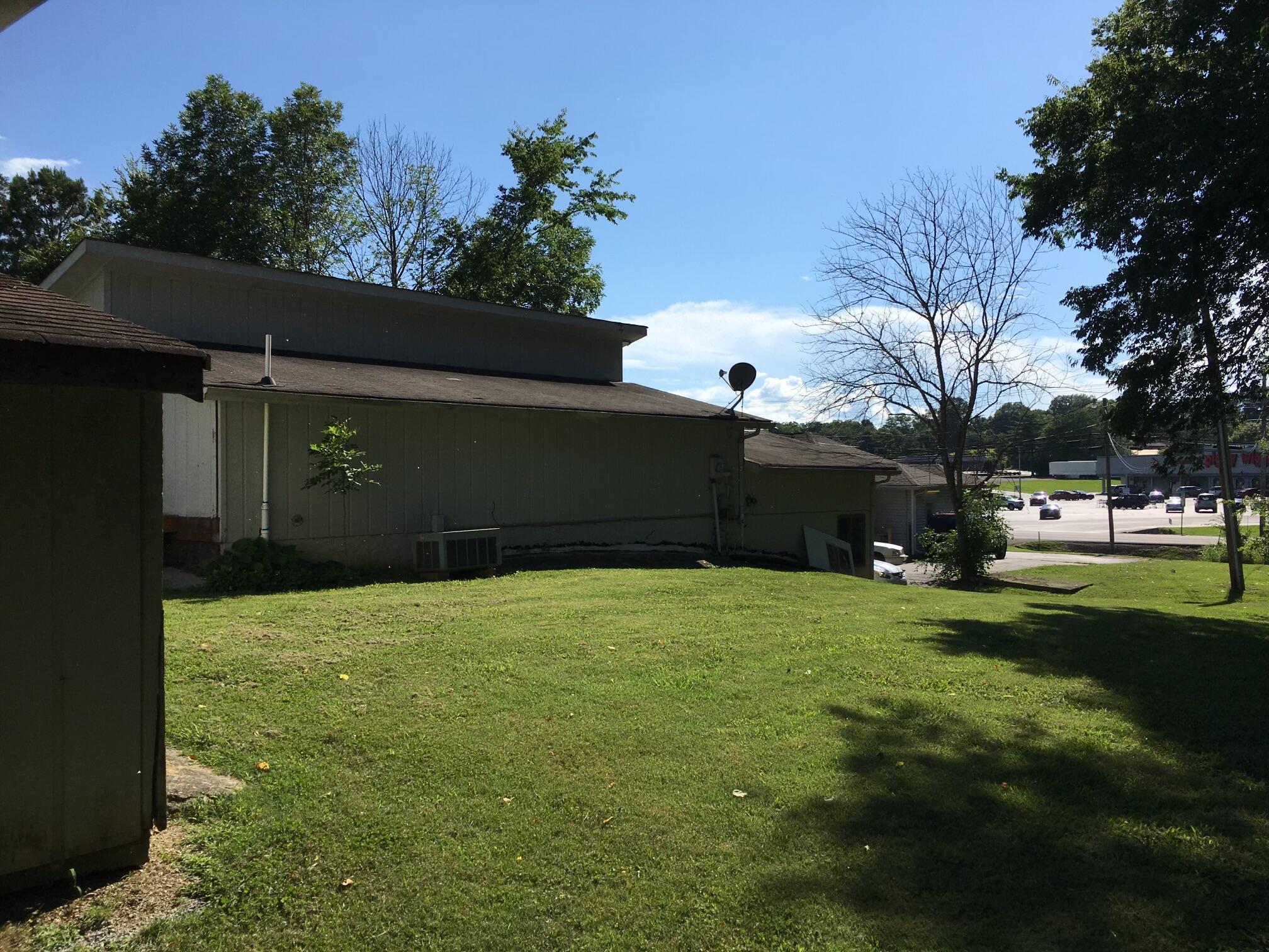 155 Z Street Decatur, TN 37322 - Photo 4 of 15 IMG_0802