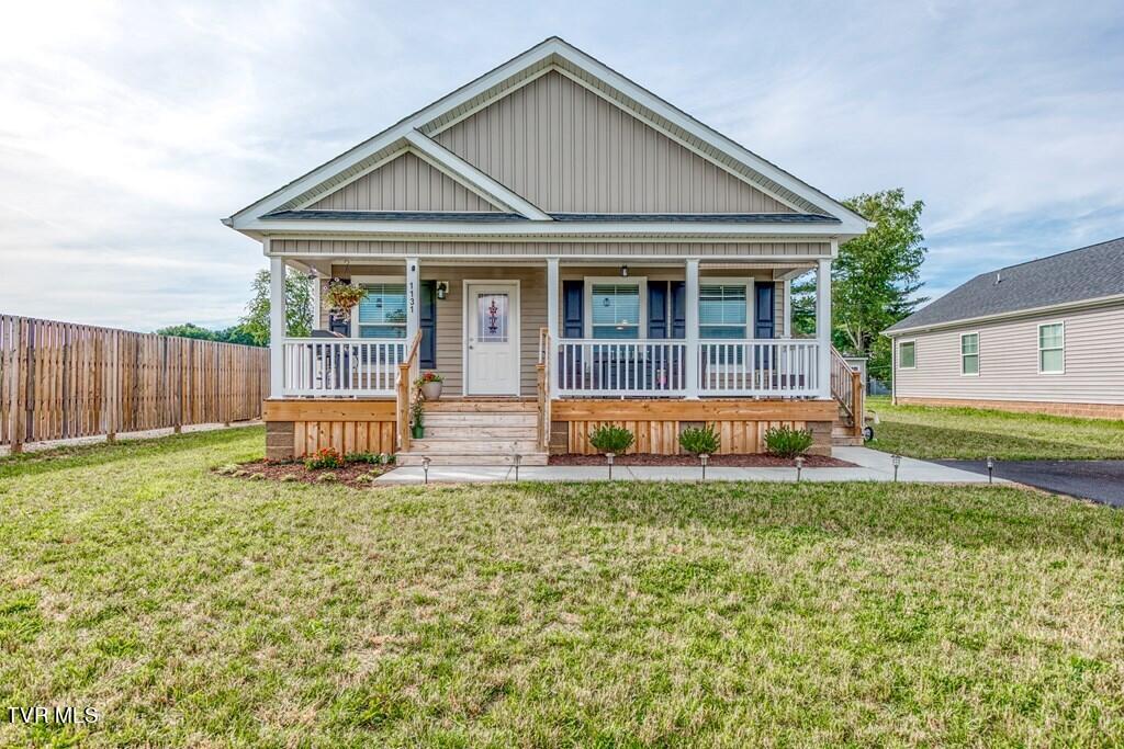 1131 Empire Dr Southwest  