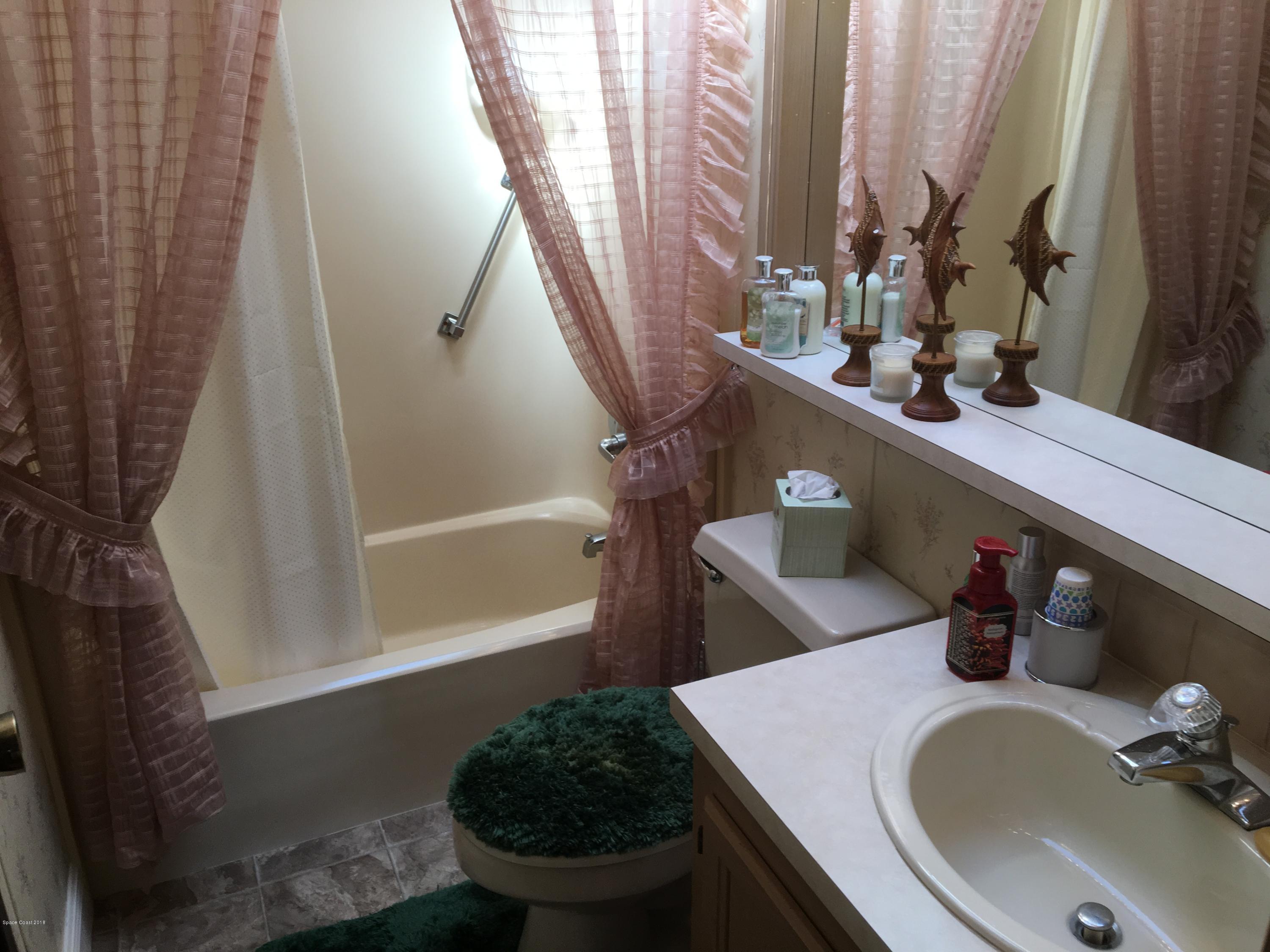 1879 Seagrape Street Northeast Palm Bay, FL 32905 - Photo 13 of 24 IMG_6511 - Copy - Copy