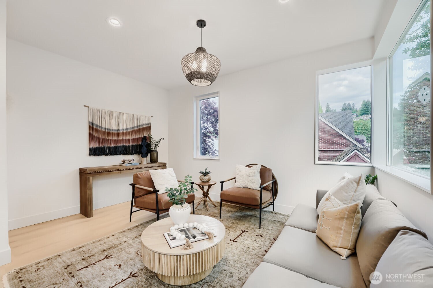 2626 58th Avenue Southwest, Unit B Seattle, WA 98116 - Photo 7 of 40