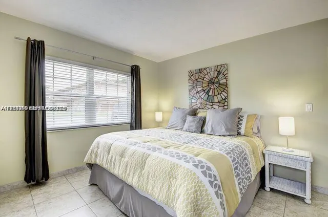 $1,900 | 221 Southeast 9th Avenue, Unit 112, Pompano Beach, FL 33060