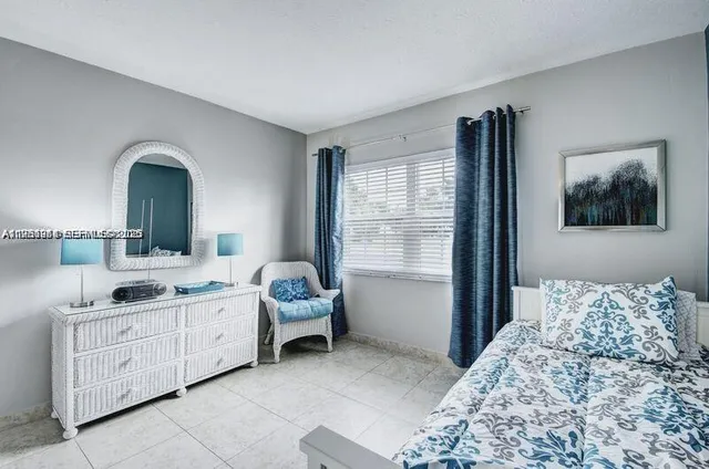 $1,900 | 221 Southeast 9th Avenue, Unit 112, Pompano Beach, FL 33060