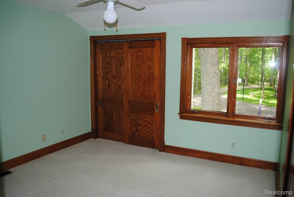 6851 Rattalee Lake Road Clarkston, MI 48348 - Photo 23 of 39 19.jpg