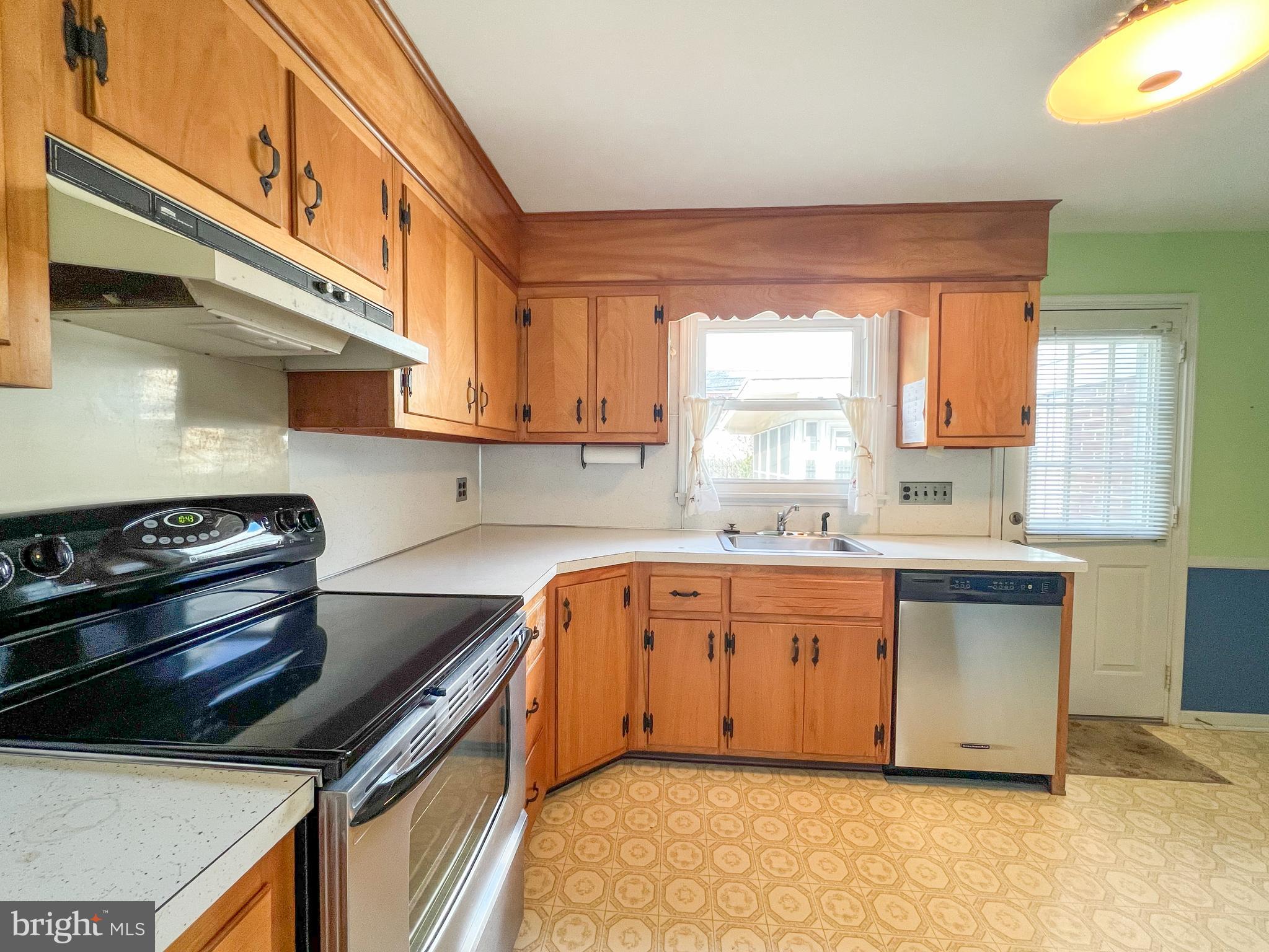 215 Potomac Road Wilmington, DE 19803 - Photo 7 of 30 Gallery Image 7