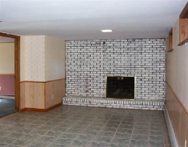 117 Raylinsky Road Malta, NY 12019 - Photo 5 of 9 Photo 6