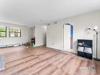 $2,100 | 3 Clemens Court, Unit 3, Rocky Hill, CT 06067