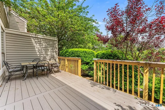 $2,100 | 3 Clemens Court, Unit 3, Rocky Hill, CT 06067