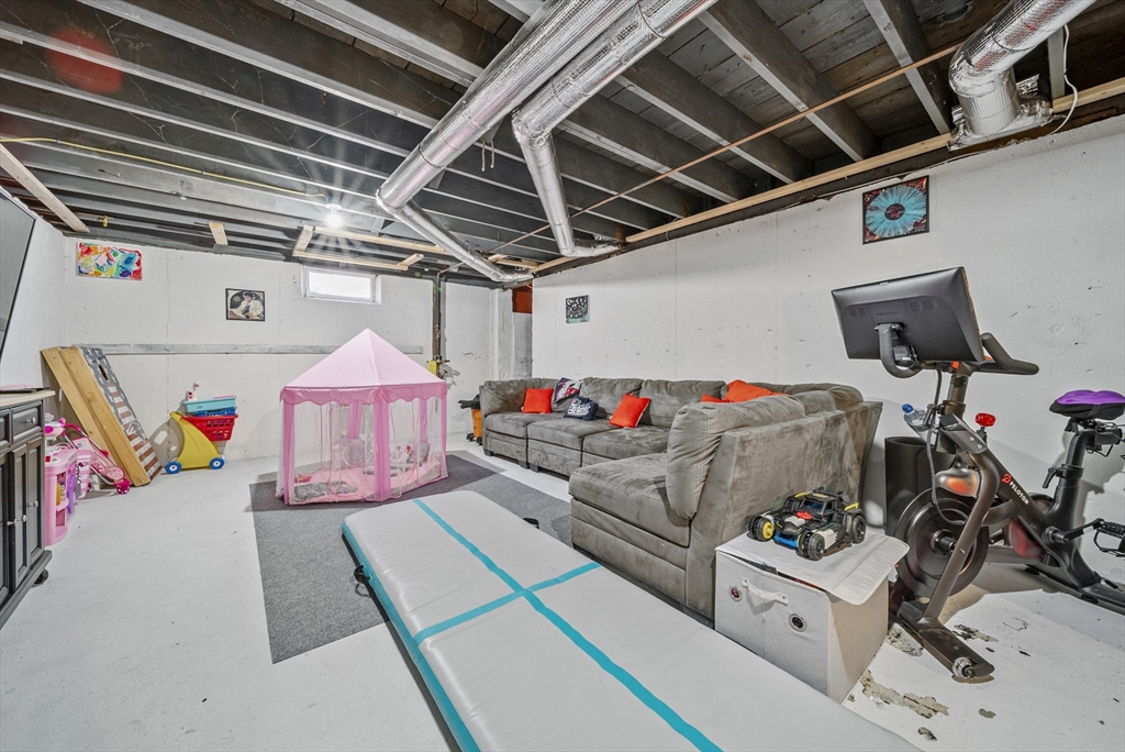 118 Boston Street Middleton, MA 01949 - Photo 15 of 25 Gallery Image 15