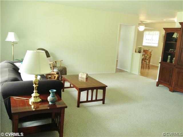 1305 Camrose Road Henrico, VA 23229 - Photo 3 of 17 Living Room