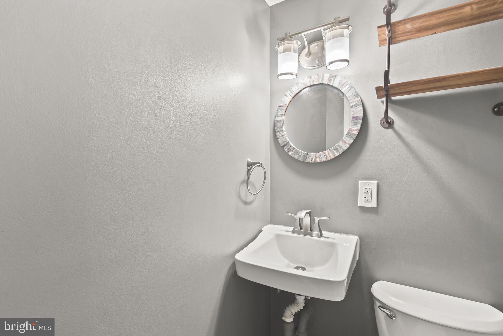 3022 Dillon Street Baltimore, MD 21224 - Photo 10 of 37 Main Level Powder Room