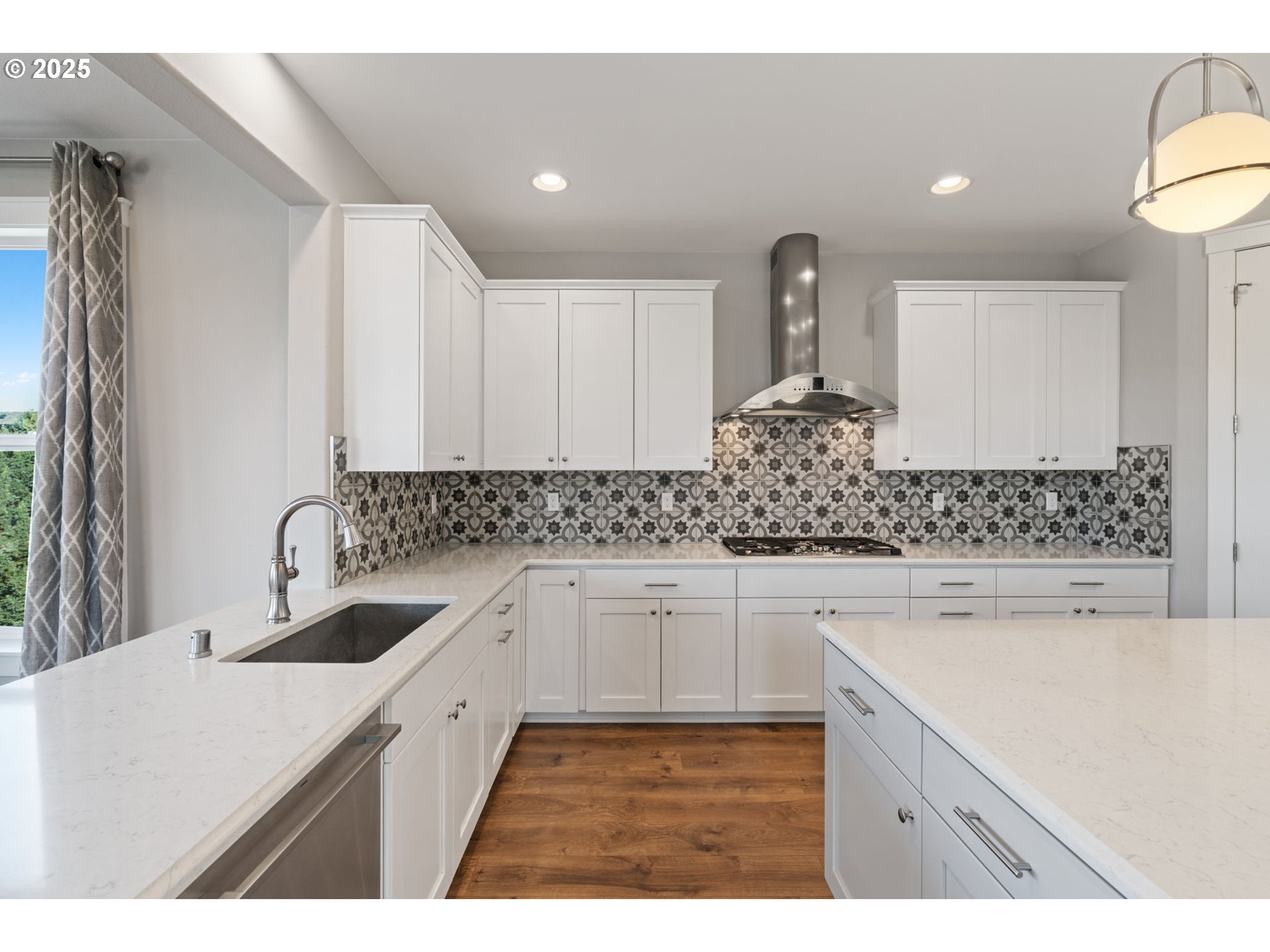 3631 Northeast Kingbird Street Camas, WA 98607 - Photo 12 of 44