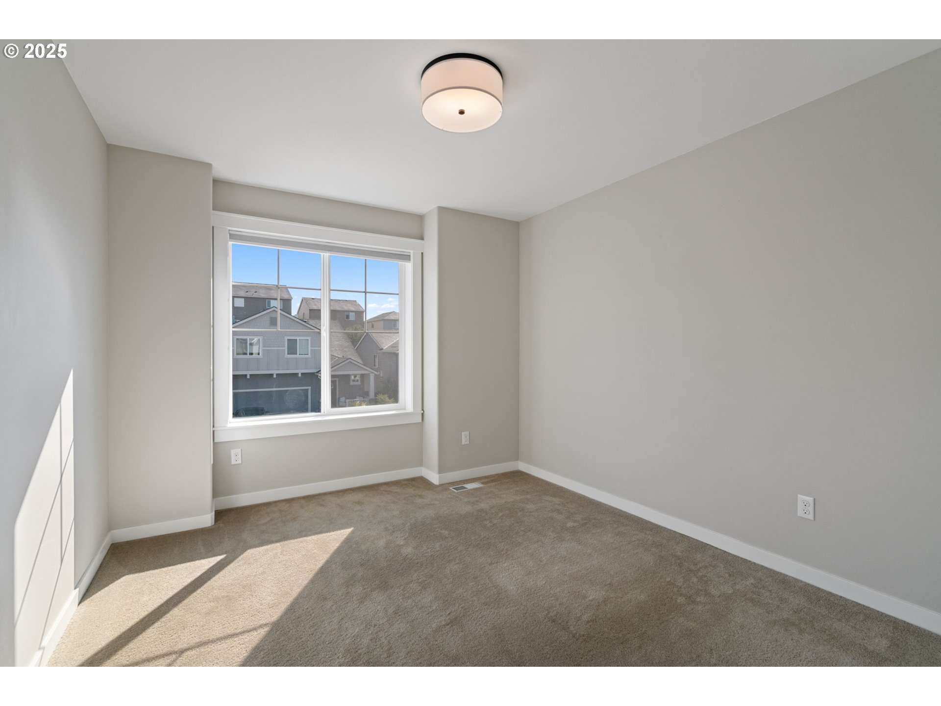 3631 Northeast Kingbird Street Camas, WA 98607 - Photo 27 of 44