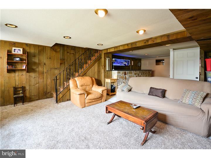 7436 Hill Road Philadelphia, PA 19128 - Photo 21 of 25 Gallery Image 21