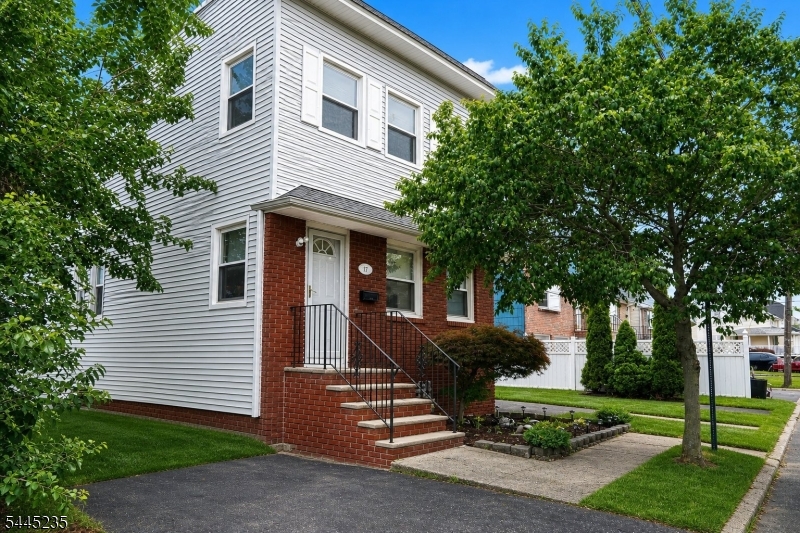21 Main Street Linden, NJ 07036 - Photo 1 of 12