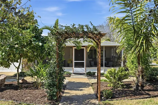 $3,500 | 2701 56th Street South, Gulfport, FL 33707