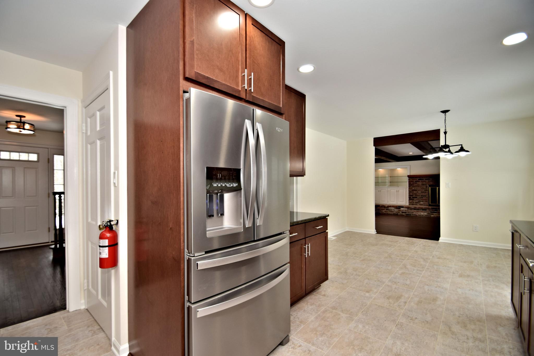 404 Sunset Road Burlington, NJ 08016 - Photo 14 of 72 Central Location of Refrigerator