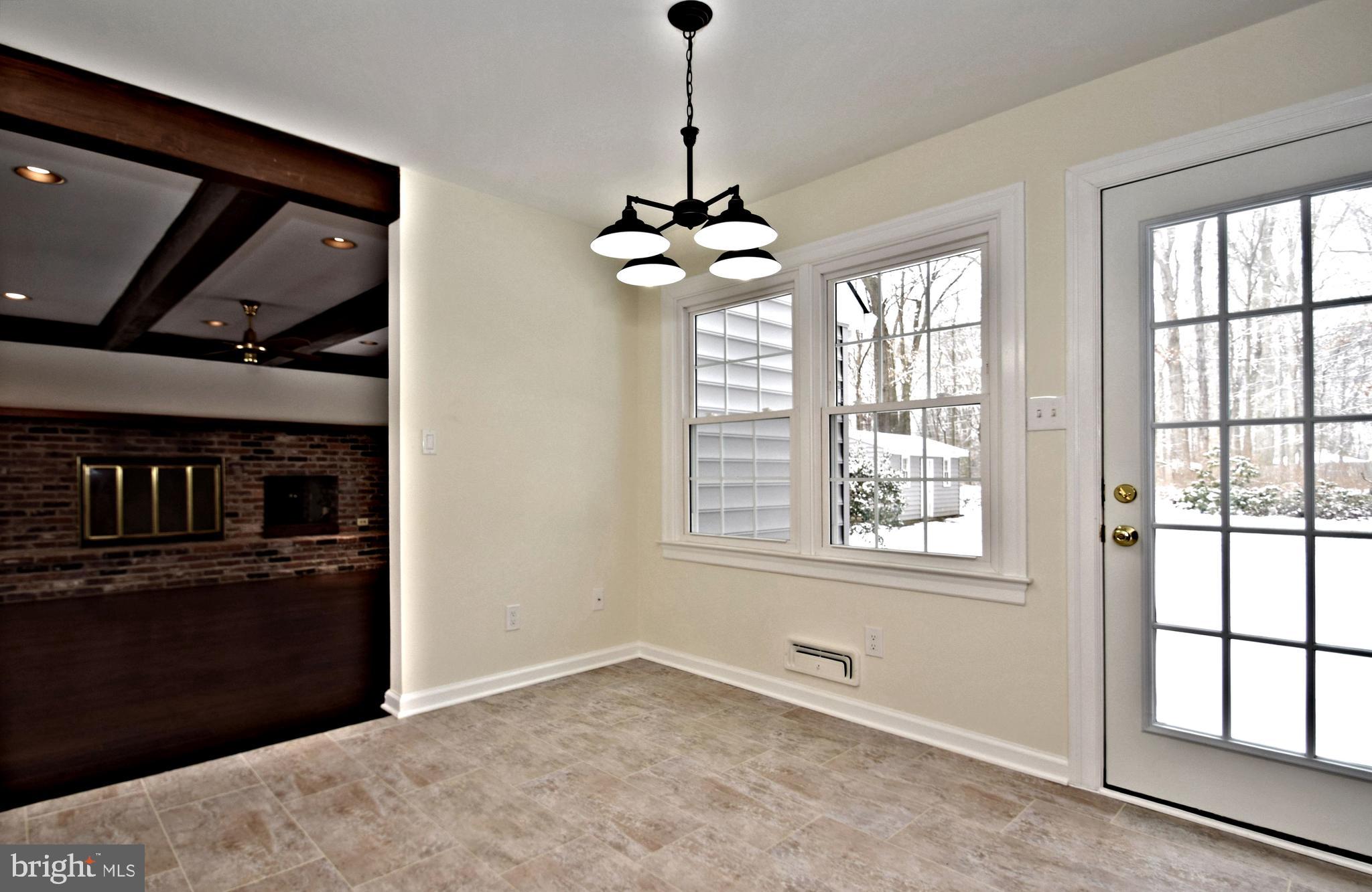 404 Sunset Road Burlington, NJ 08016 - Photo 17 of 72 Eat it with Fireplace view