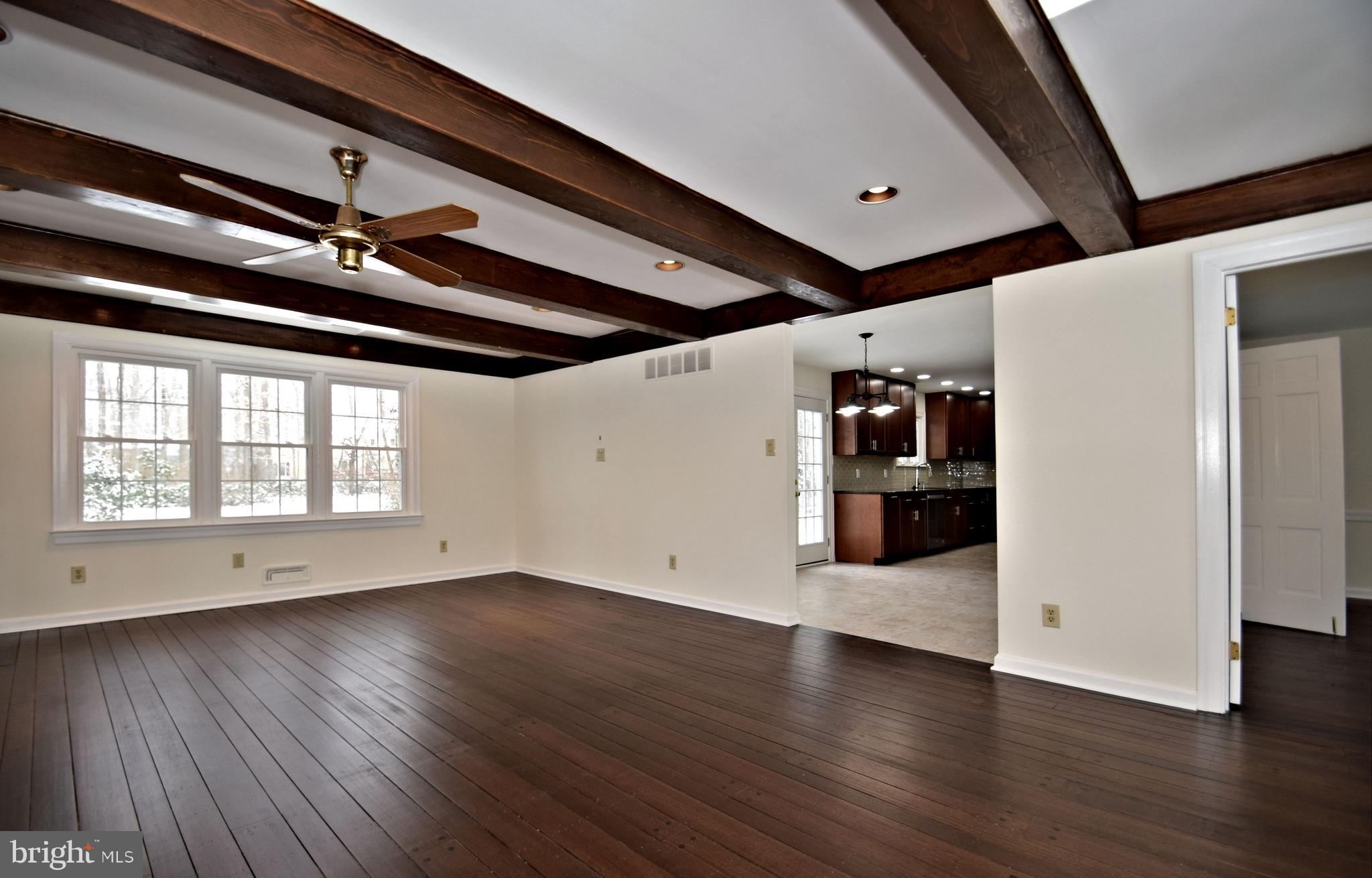 404 Sunset Road Burlington, NJ 08016 - Photo 21 of 72 Family room looking back to kitchen