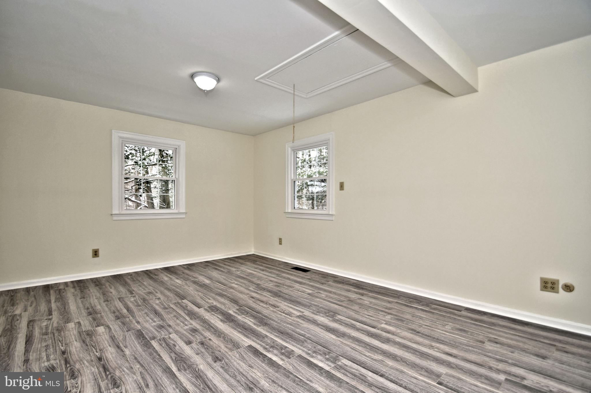 404 Sunset Road Burlington, NJ 08016 - Photo 33 of 72 Living/Dinning space for In-law