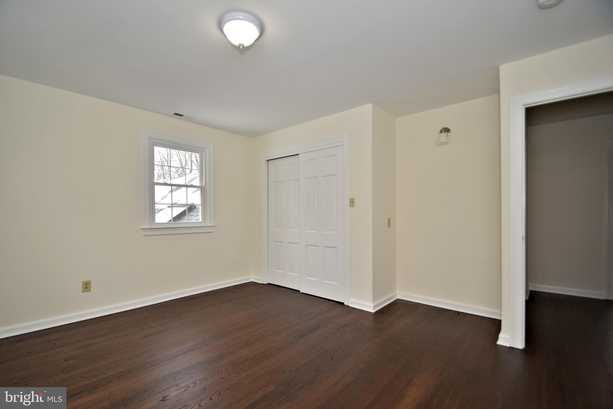 404 Sunset Road Burlington, NJ 08016 - Photo 44 of 72 Princess Bedroom 4