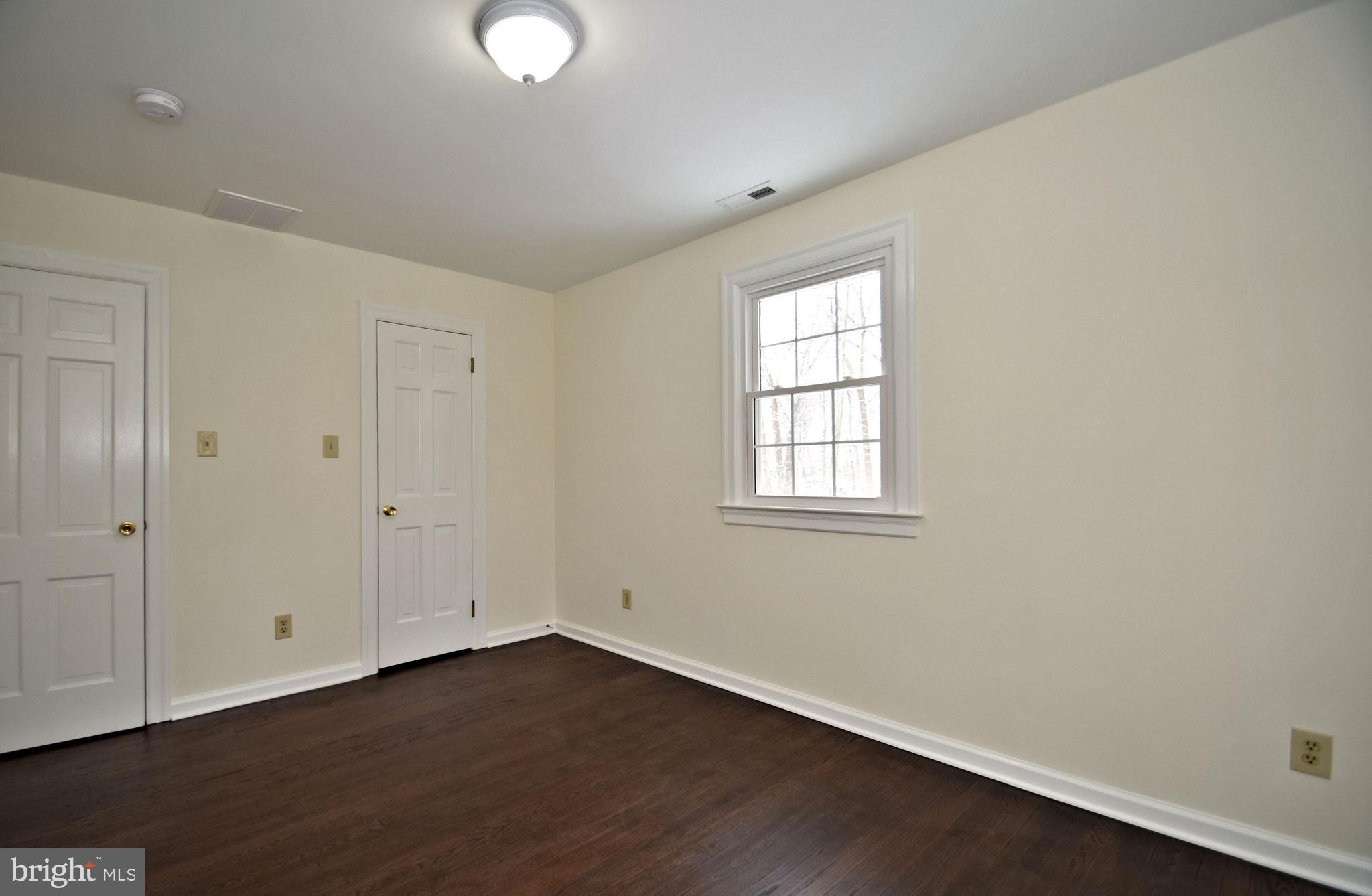 404 Sunset Road Burlington, NJ 08016 - Photo 45 of 72 Princess Bedroom 3