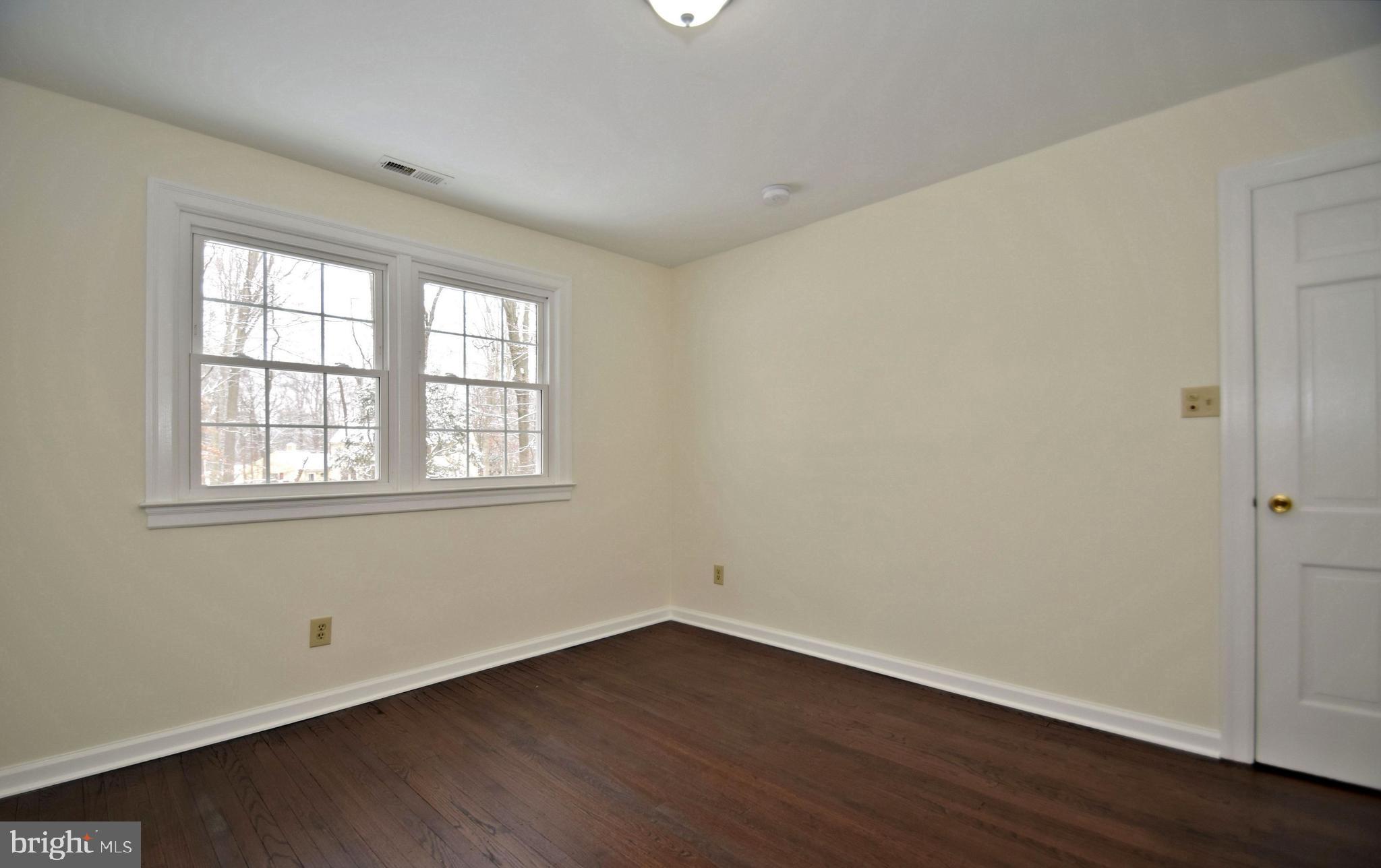 404 Sunset Road Burlington, NJ 08016 - Photo 47 of 72 Bedroom