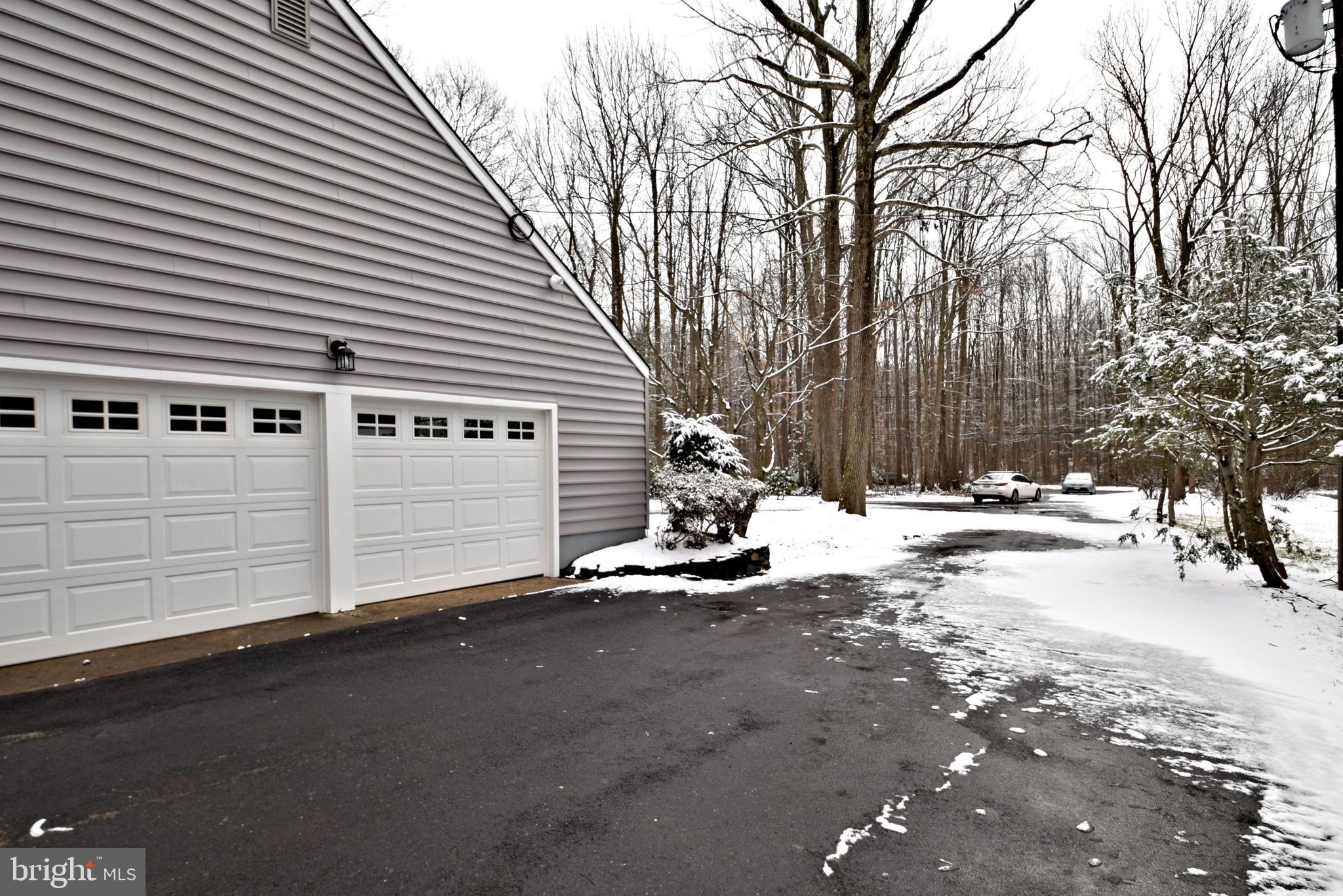 404 Sunset Road Burlington, NJ 08016 - Photo 56 of 72 Side Entry Garage