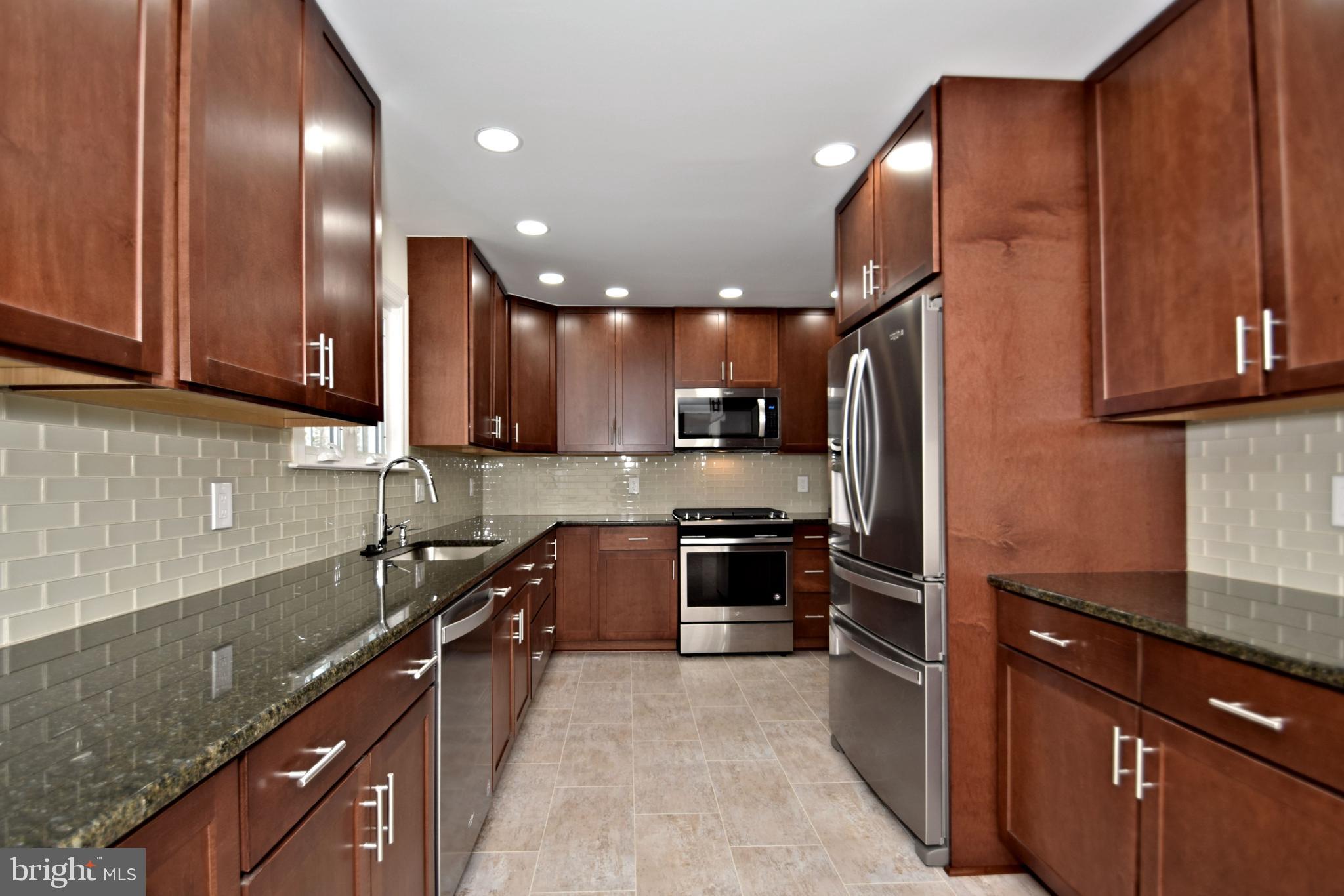 404 Sunset Road Burlington, NJ 08016 - Photo 8 of 72 Kitchen long view