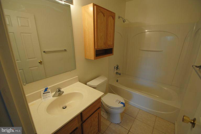594 Fletcher Road Gore, VA 22637 - Photo 3 of 29 Bath (Master)