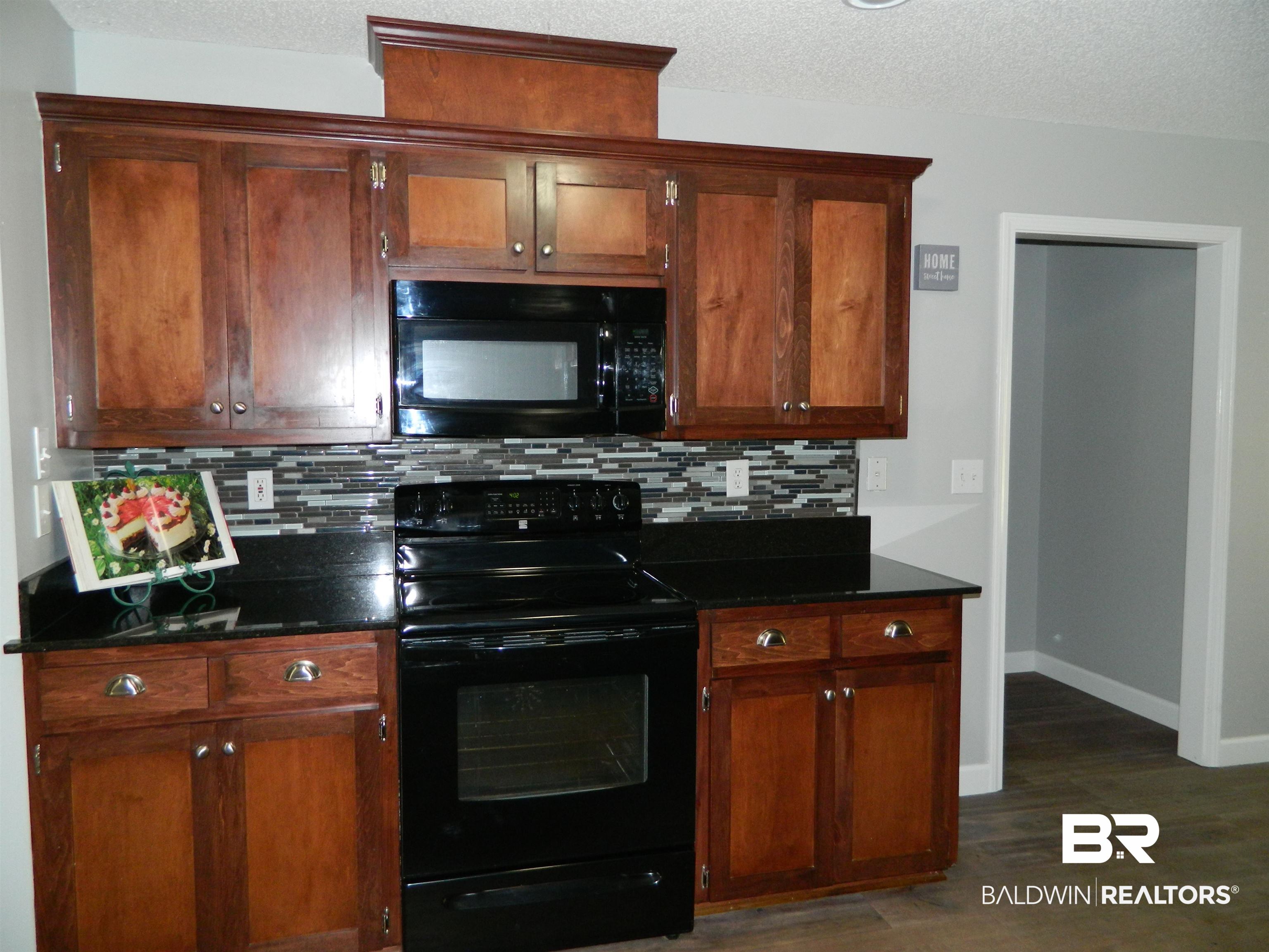 1741 Augusta Drive West Mobile, AL 36695 - Photo 14 of 36