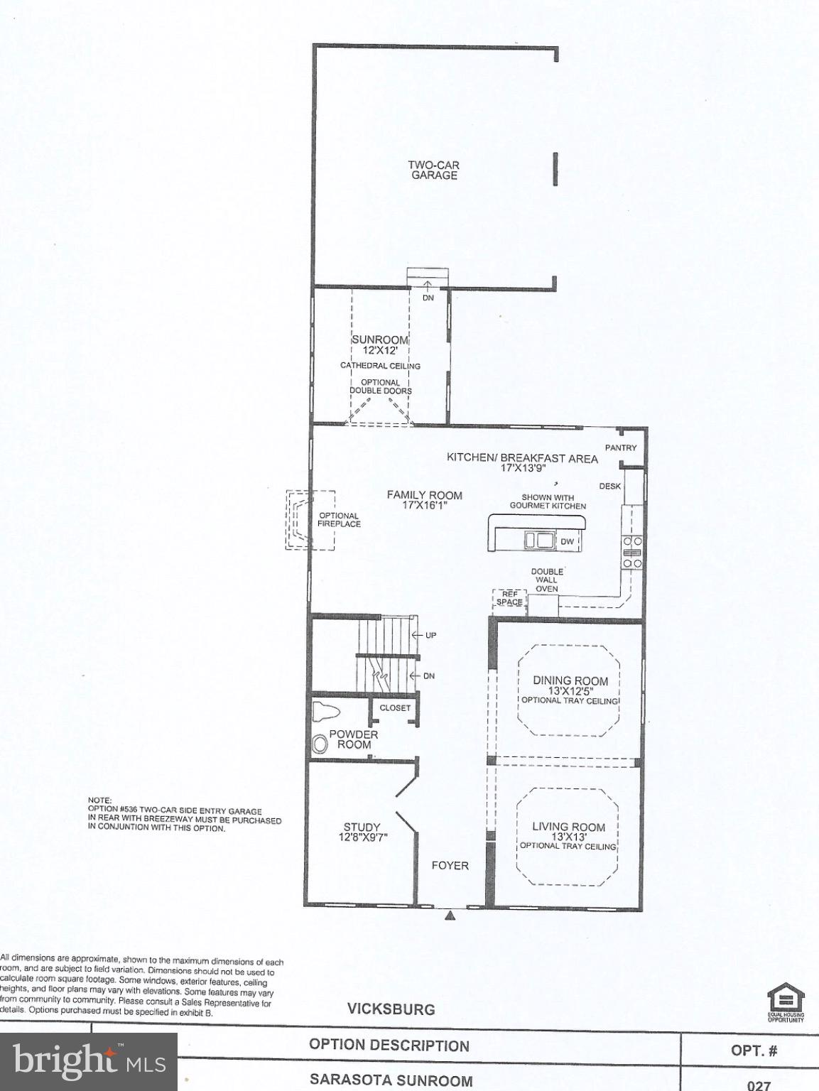 25083 Riding Center Drive Chantilly, VA 20152 - Photo 4 of 8 Main floor w/ sunroom attached to 2 car garage