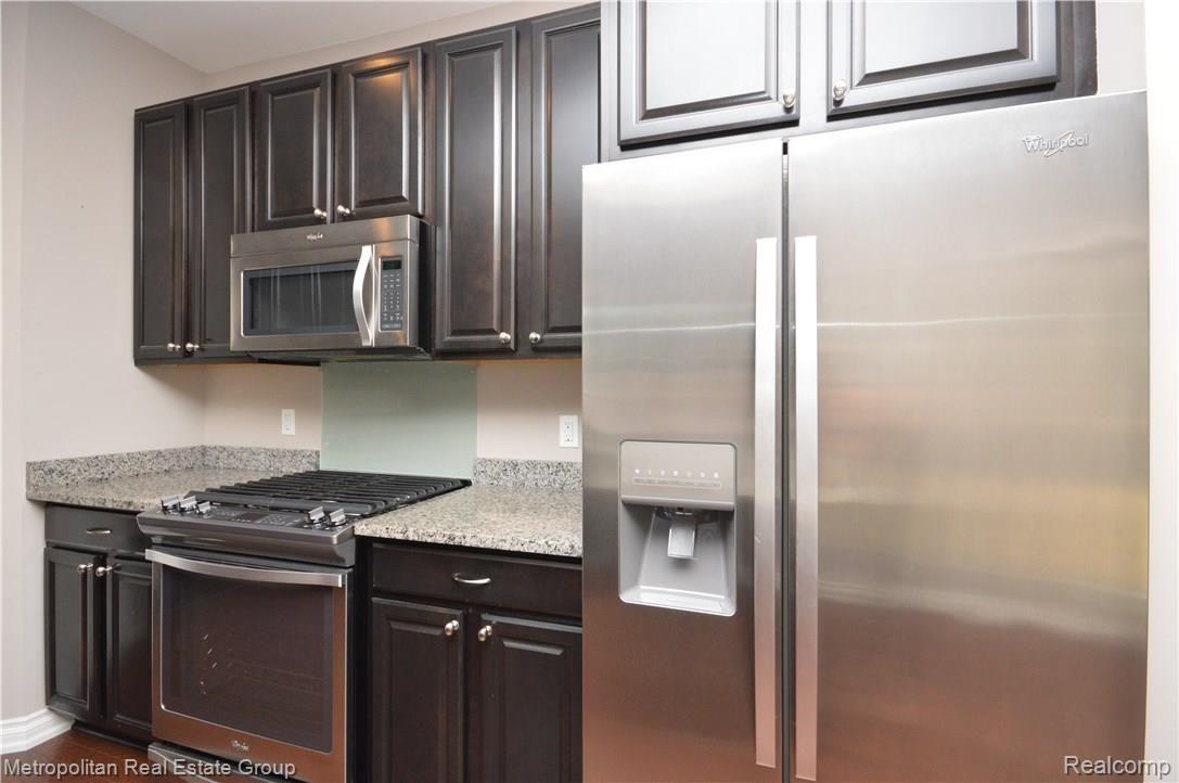 4292 Timberview Drive Howell, MI 48843 - Photo 8 of 31 8.JPG