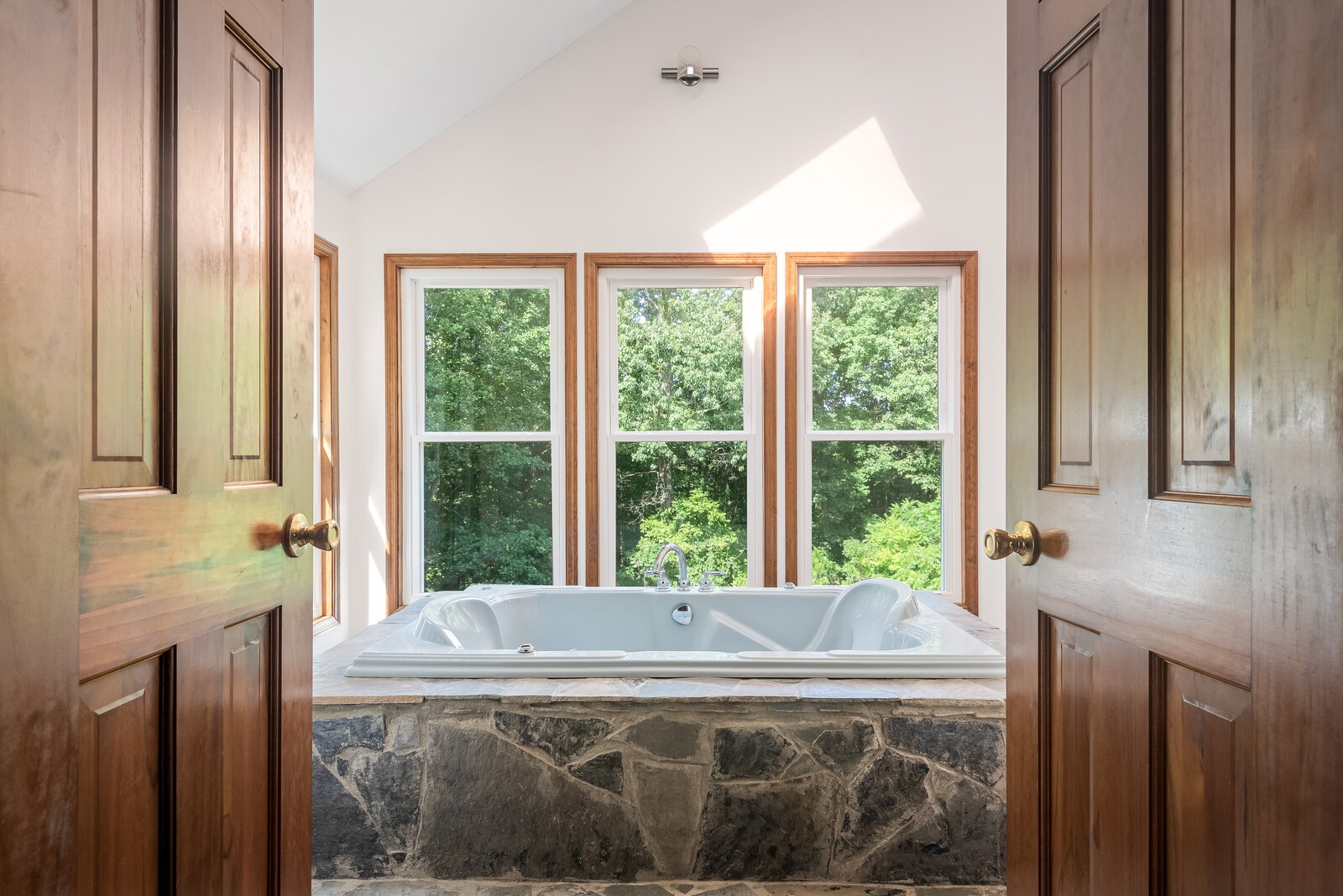 652 Overhead Bridge Road Hampshire, TN 38461 - Photo 33 of 65 Gallery Image 33