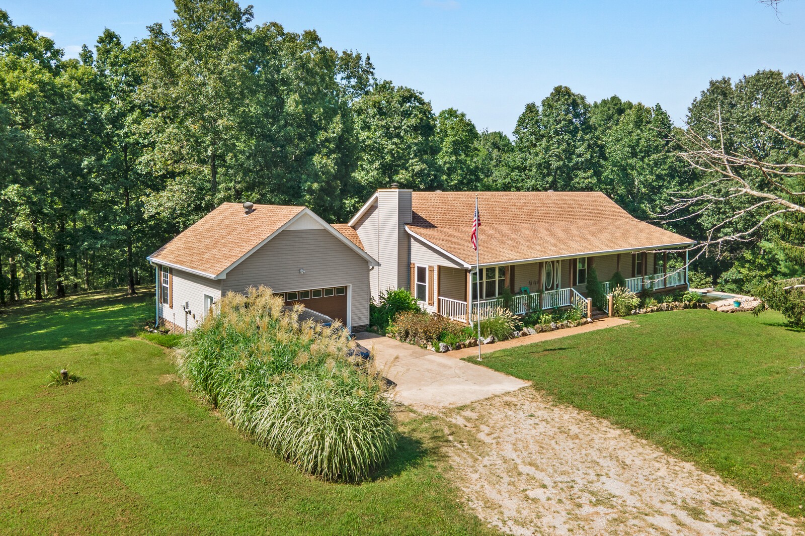 652 Overhead Bridge Road Hampshire, TN 38461 - Photo 6 of 65 Gallery Image 6