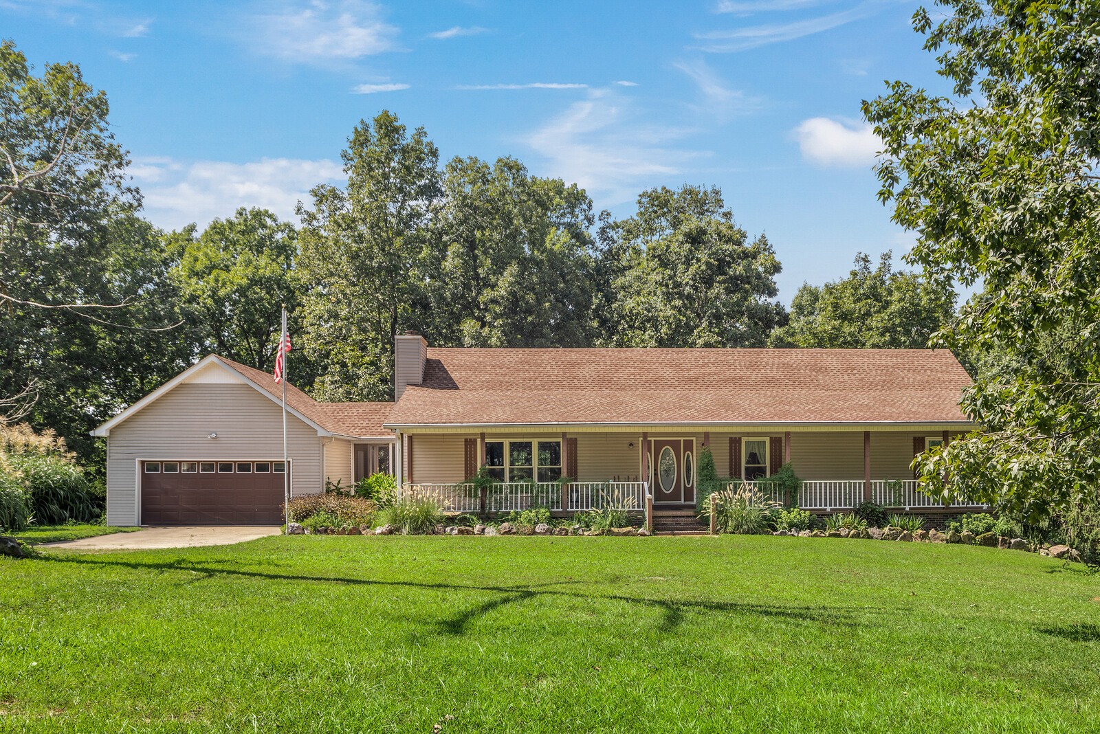 652 Overhead Bridge Road Hampshire, TN 38461 - Photo 8 of 65 Gallery Image 8